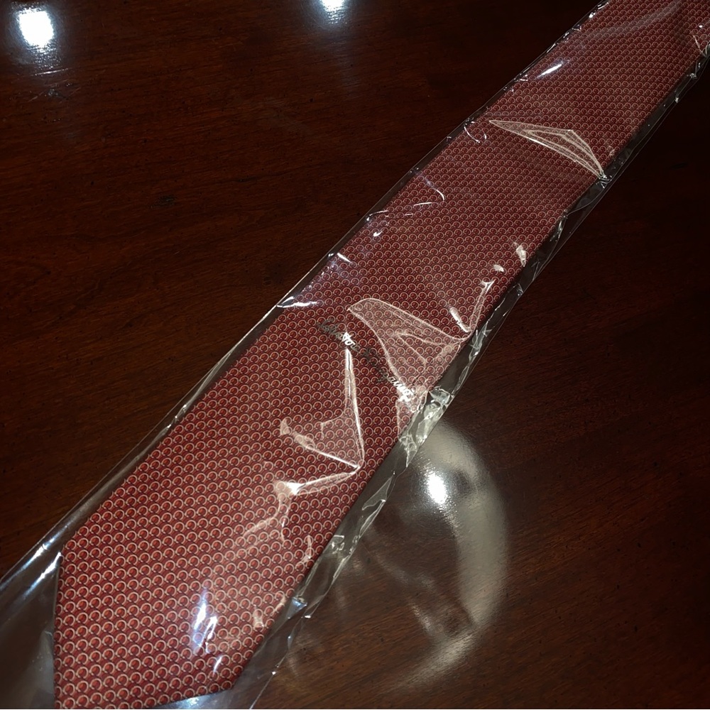 Salvatore Ferragamo Gancini Print Tie
